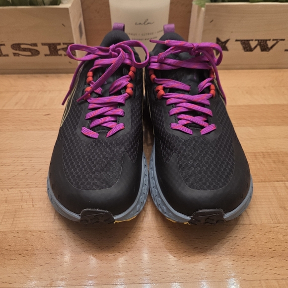 Altra Outroad Trail Running Shoes Sneakers Women’s Size 7.5 Black Gray Purple - Picture 2 of 9